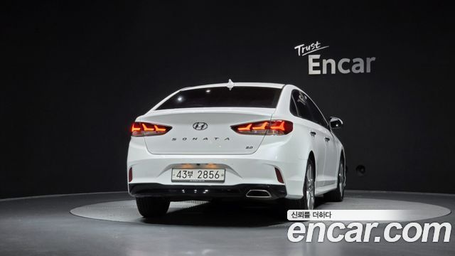 Hyundai Sonata 2.0 Modern - фото 3