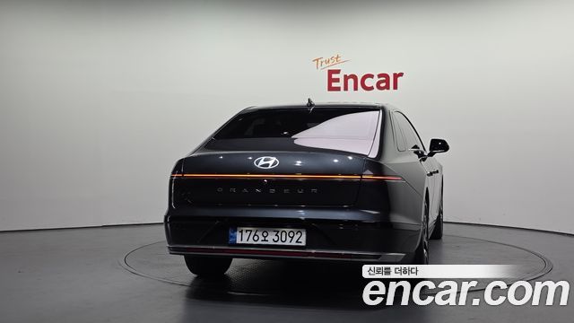 Hyundai Grandeur GN7, гибрид Premium - фото 3