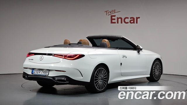 Mercedes-Benz CLE-Class C236 CLE200 Cabriolet - фото 0