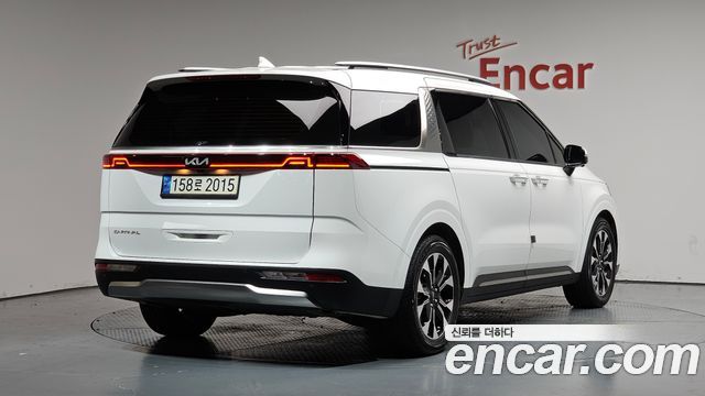 Kia Carnival 4-го поколения 7-Seater Noblesse - фото 0