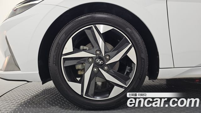 Hyundai Avante CN7, гибрид Modern - фото 4