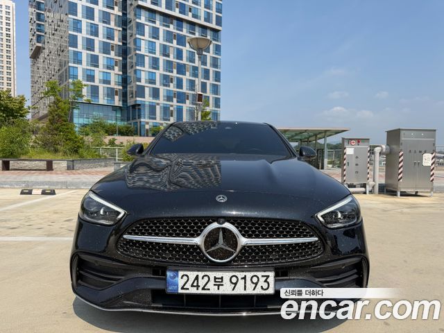 Mercedes-Benz C-Class W206 C300 4MATIC AMG Line - фото 0