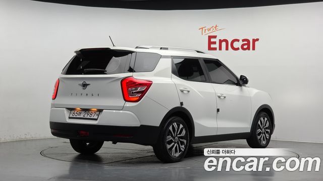 SsangYong Tivoli 1.6 IX 2WD - фото 1
