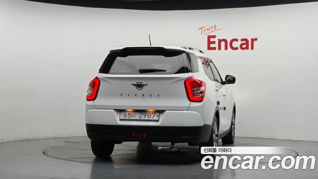 SsangYong Tivoli 1.6 IX 2WD - фото 3