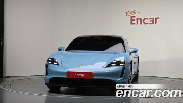 Porsche Taycan 4S - фото 2