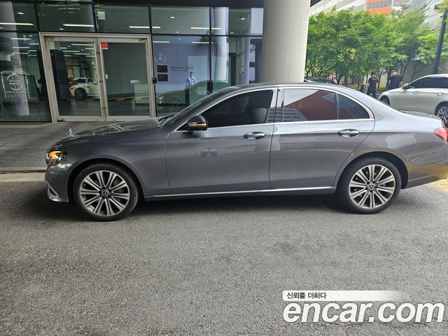 Mercedes-Benz E-Class W213 E300e 4MATIC Exclusive - фото 2