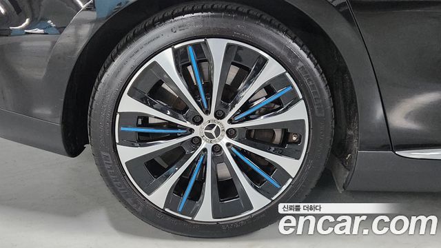 Mercedes-Benz EQE V295 EQE350+ - фото 4
