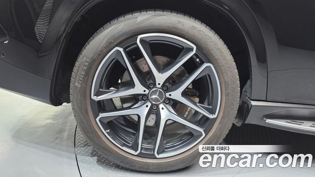 Mercedes-Benz GLE-Class W167 AMG GLE53 4MATIC+ Coupe - фото 4
