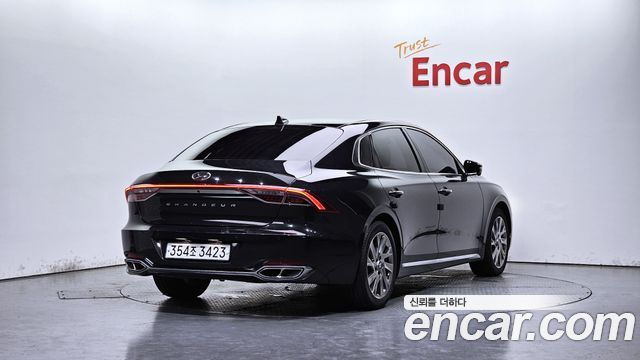 Hyundai Grandeur Новый IG, гибрид Calligraphy - фото 1