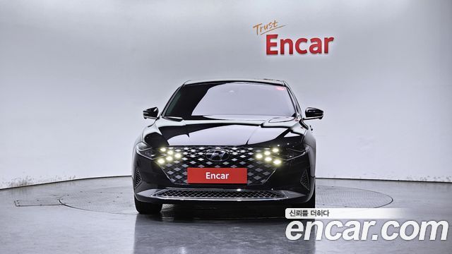 Hyundai Grandeur Новый IG, гибрид Calligraphy - фото 2