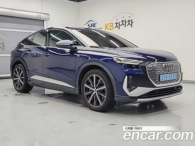 Audi Q4 e-tron F4 40 Premium Sportback - фото 3