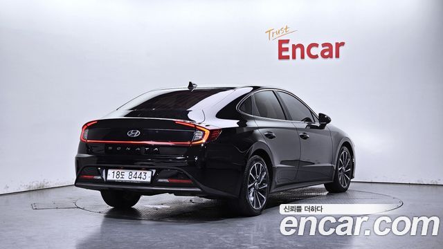 Hyundai Sonata DN8 2.0 Premium Family - фото 0