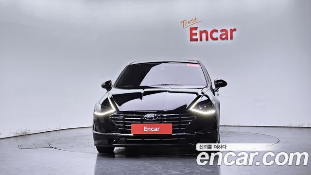 Hyundai Sonata DN8 2.0 Premium Family - фото 1