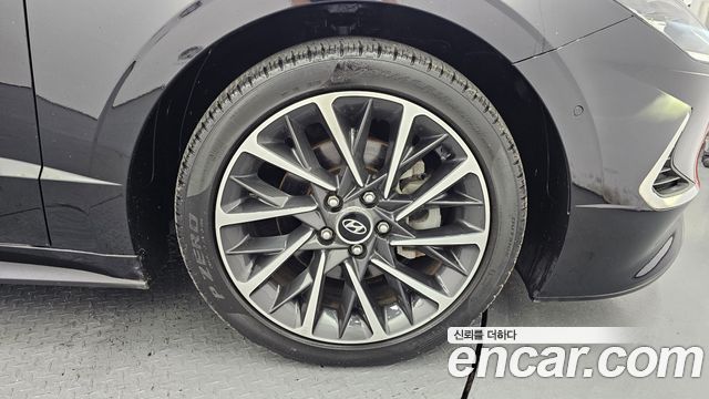 Hyundai Sonata DN8 2.0 Premium Family - фото 3