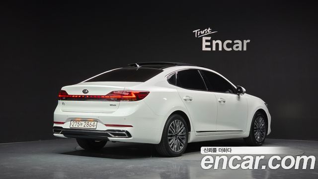 Kia K7 Premier, гибрид Signature - фото 1