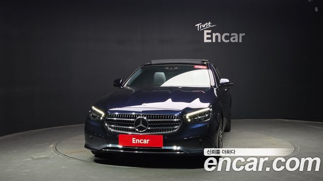 Mercedes-Benz E-Class W213 E250 Avantgarde - фото 1