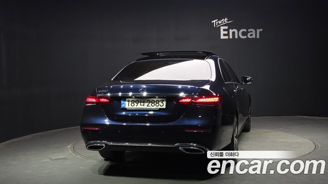Mercedes-Benz E-Class W213 E250 Avantgarde - фото 2