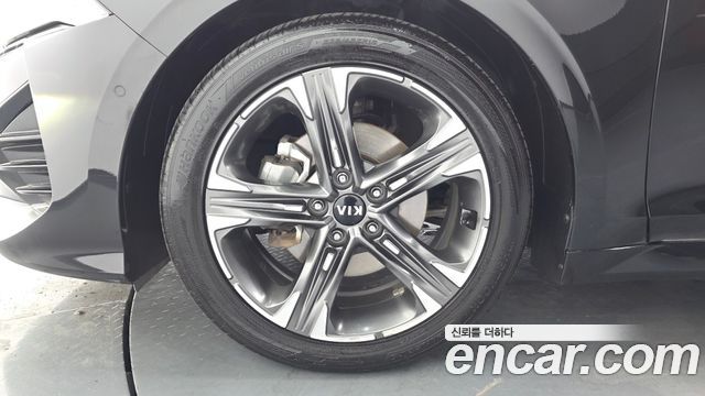 Kia K5 3-го поколения 2.0 Signature - фото 4