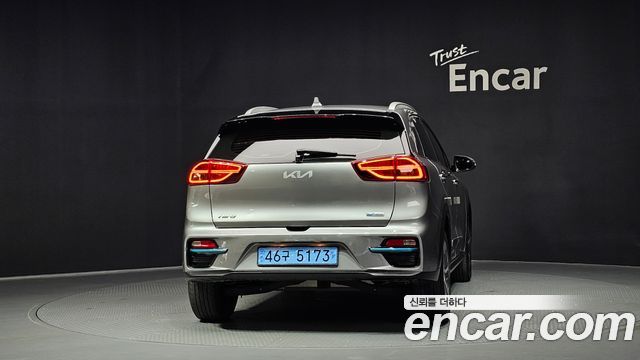 Kia Niro EV Noblesse - фото 3