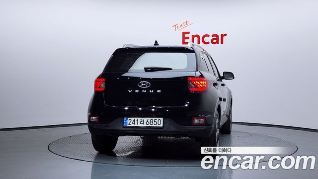 Hyundai Venue 1.6 Flux - фото 3