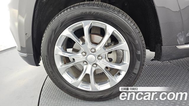 Jeep Cherokee 3.6 Summit WK2 - фото 4