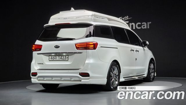 Kia Carnival Новый 9-seater Limousine(Special vehicle) - фото 1