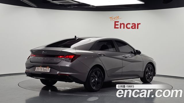 Hyundai Avante CN7, гибрид Modern - фото 1