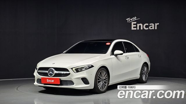 Mercedes-Benz A-Class W177 A250 4MATIC Sedan - фото 0