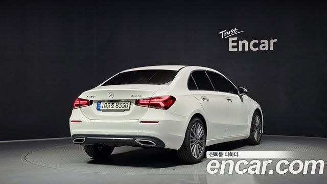 Mercedes-Benz A-Class W177 A250 4MATIC Sedan - фото 1