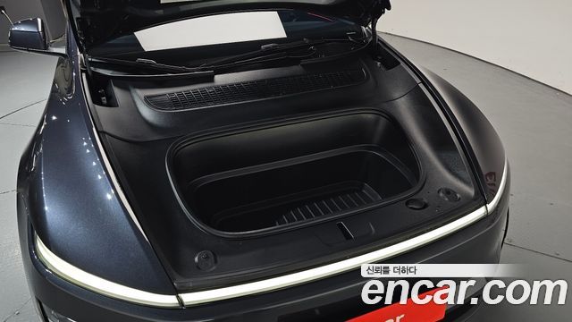Tesla Model Y Long Range AWD - фото 4