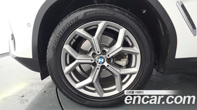 BMW X3 G01 xDrive 20i - фото 4