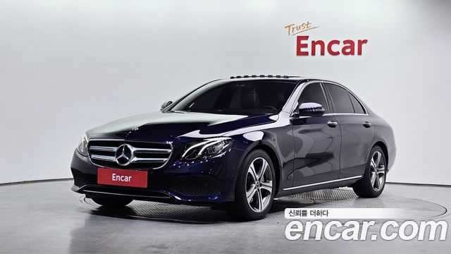Mercedes-Benz E-Class W213 E300 Avantgarde - фото 0
