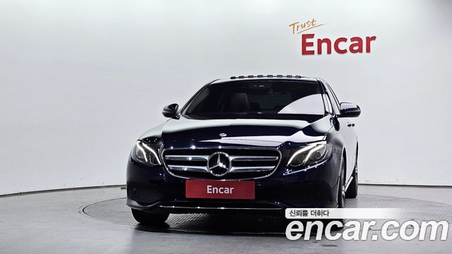 Mercedes-Benz E-Class W213 E300 Avantgarde - фото 2