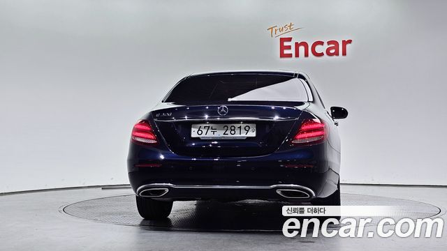 Mercedes-Benz E-Class W213 E300 Avantgarde - фото 3