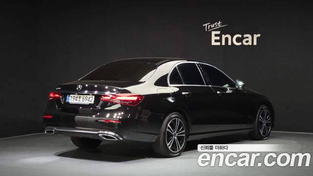 Mercedes-Benz E-Class W213 E250 Avantgarde - фото 1