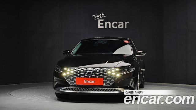 Hyundai Grandeur Новый IG 2.5 Calligraphy - фото 2