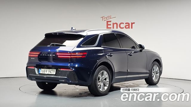 Genesis GV70 2.2 Diesel 2WD - фото 1