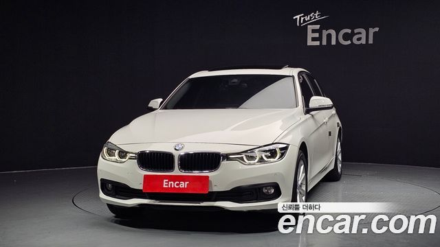 BMW 3-Series F30 320d - фото 2