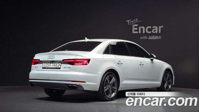 Audi A4 B9 40 TFSI Premium - фото 1