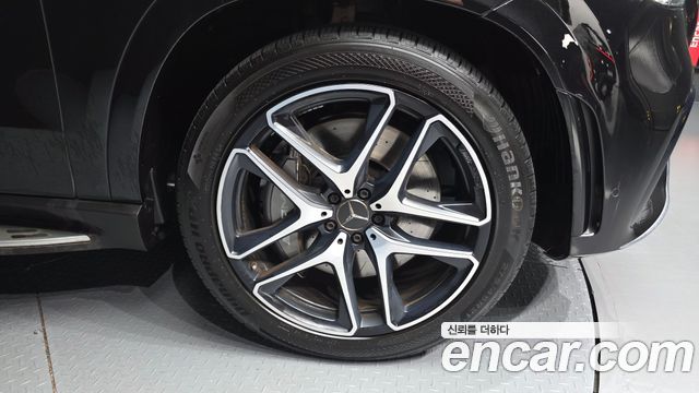 Mercedes-Benz GLE-Class W167 AMG GLE53 4MATIC+ - фото 4