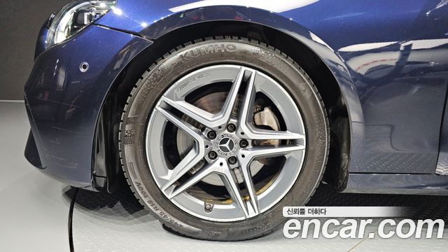Mercedes-Benz E-Class W213 E250 AMG Line - фото 4