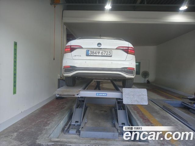 Volkswagen Jetta 7-го поколения 1.5 TSI Prestige - фото 1