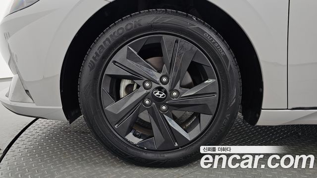 Hyundai Avante CN7 1.6 Inspiration - фото 3