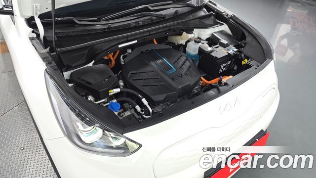 Kia Niro Air - фото 4