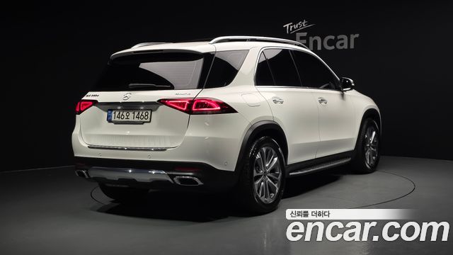 Mercedes-Benz GLE-Class W167 GLE300d 4MATIC - фото 1