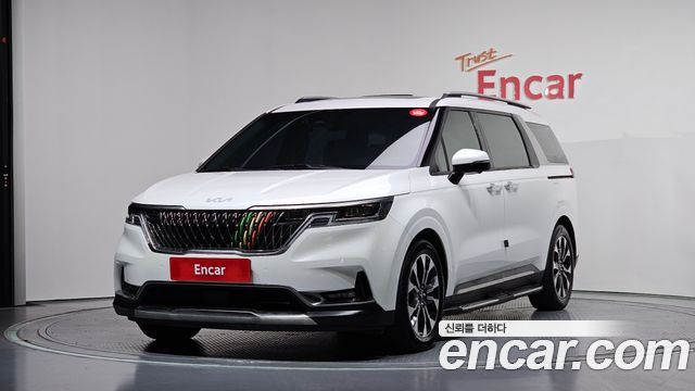 Kia Carnival 4-го поколения 9-Seater Noblesse - фото 0