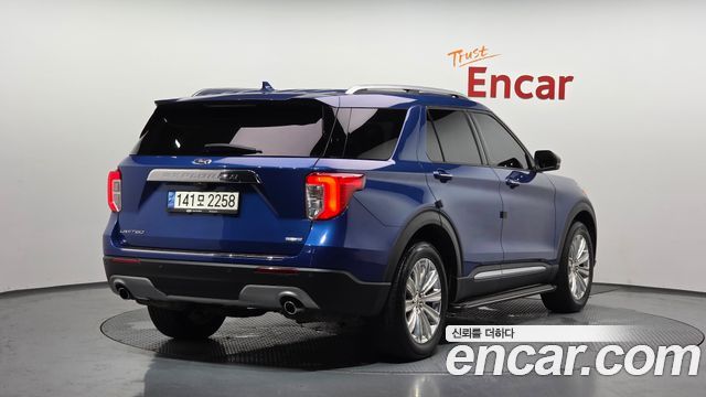 Ford Explorer 6-го поколения 2.3 LimIted 4WD - фото 1