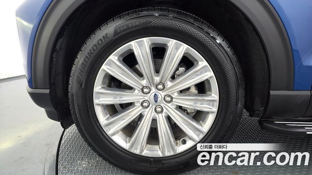 Ford Explorer 6-го поколения 2.3 LimIted 4WD - фото 4