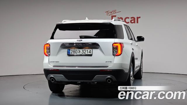 Ford Explorer 6-го поколения 2.3 LimIted 4WD - фото 2