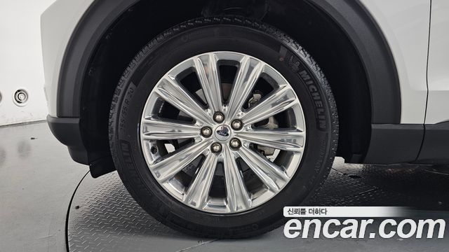 Ford Explorer 6-го поколения 2.3 LimIted 4WD - фото 3
